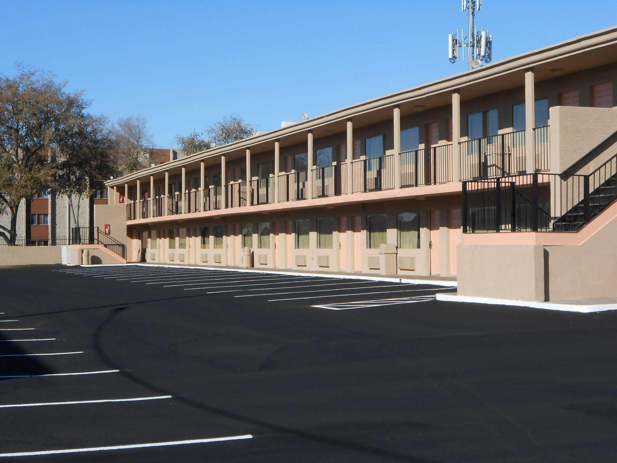 Rodeway Inn Phoenix North I-17 Zewnętrze zdjęcie